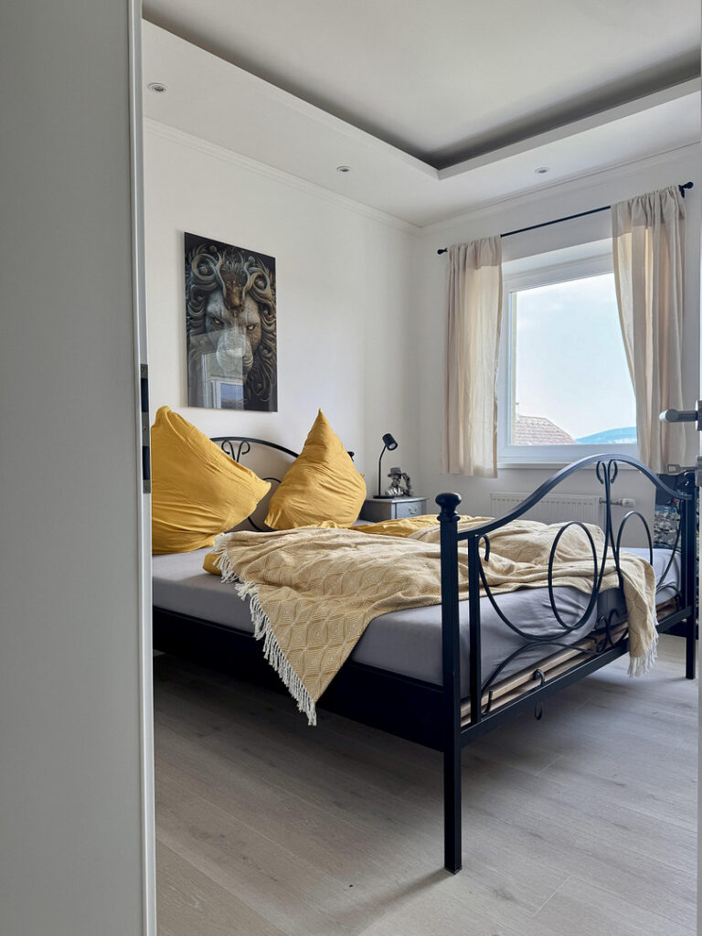 schlafzimmer-saint-julien-straße-salzburg