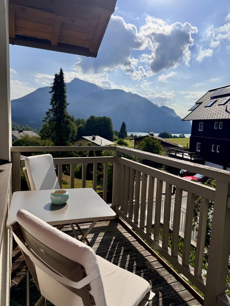 liva-living-ferienhaus-familie-Balkonmöbel